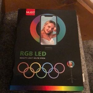 RGB LED beauty light selfie stick
